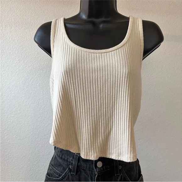 Beyond Yoga Set Well Travelled Cardigan and Tank - Picture 10 of 12